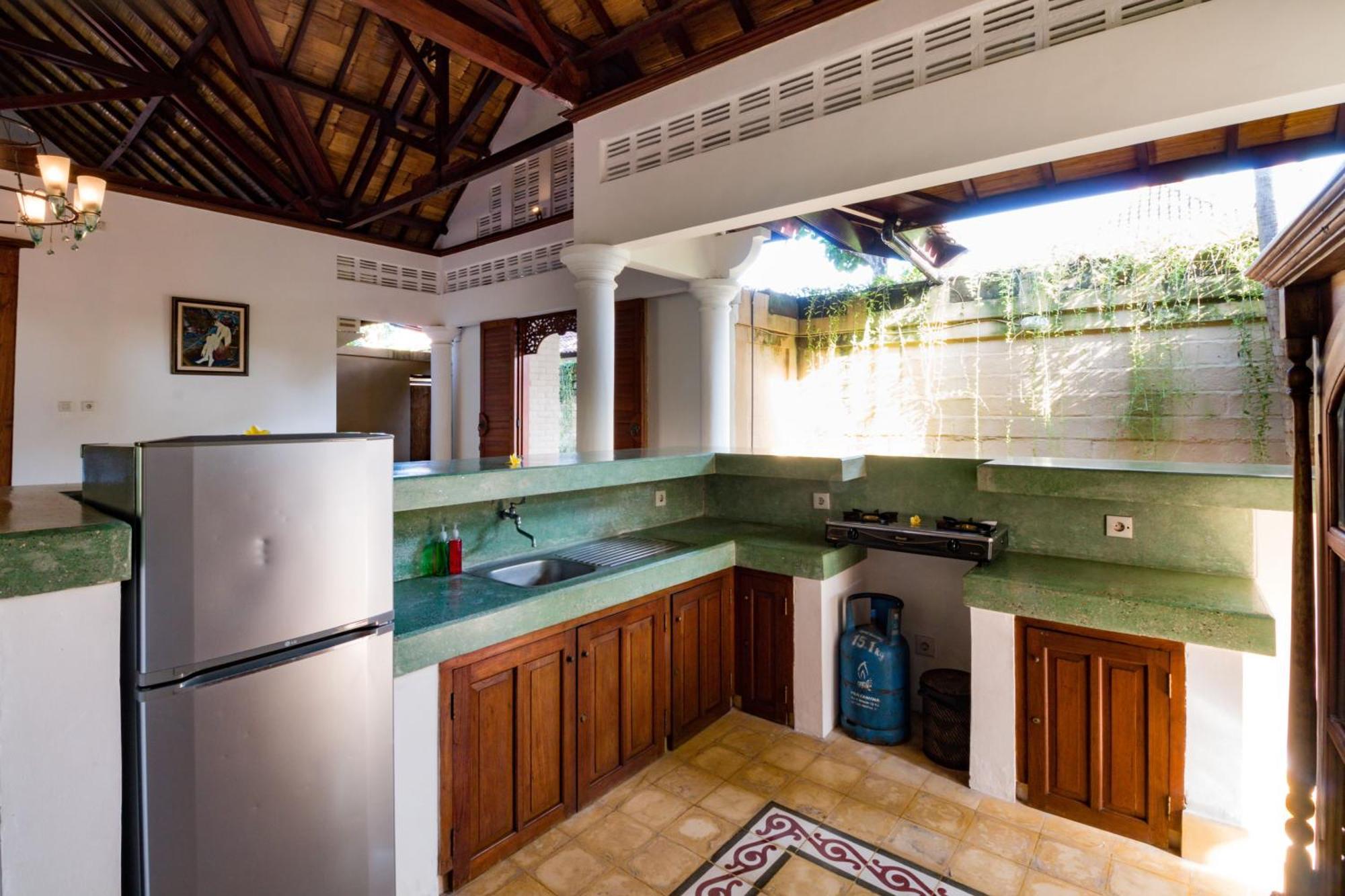 Bali Royal Heritage Villa เซมินยัค ภายนอก รูปภาพ