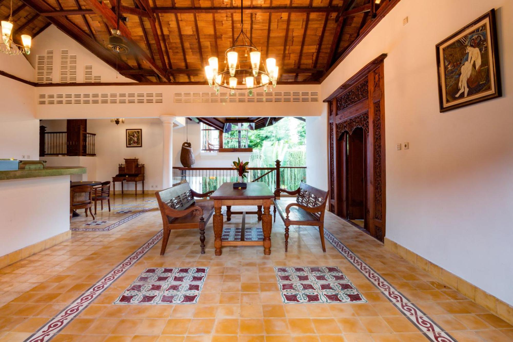 Bali Royal Heritage Villa เซมินยัค ภายนอก รูปภาพ