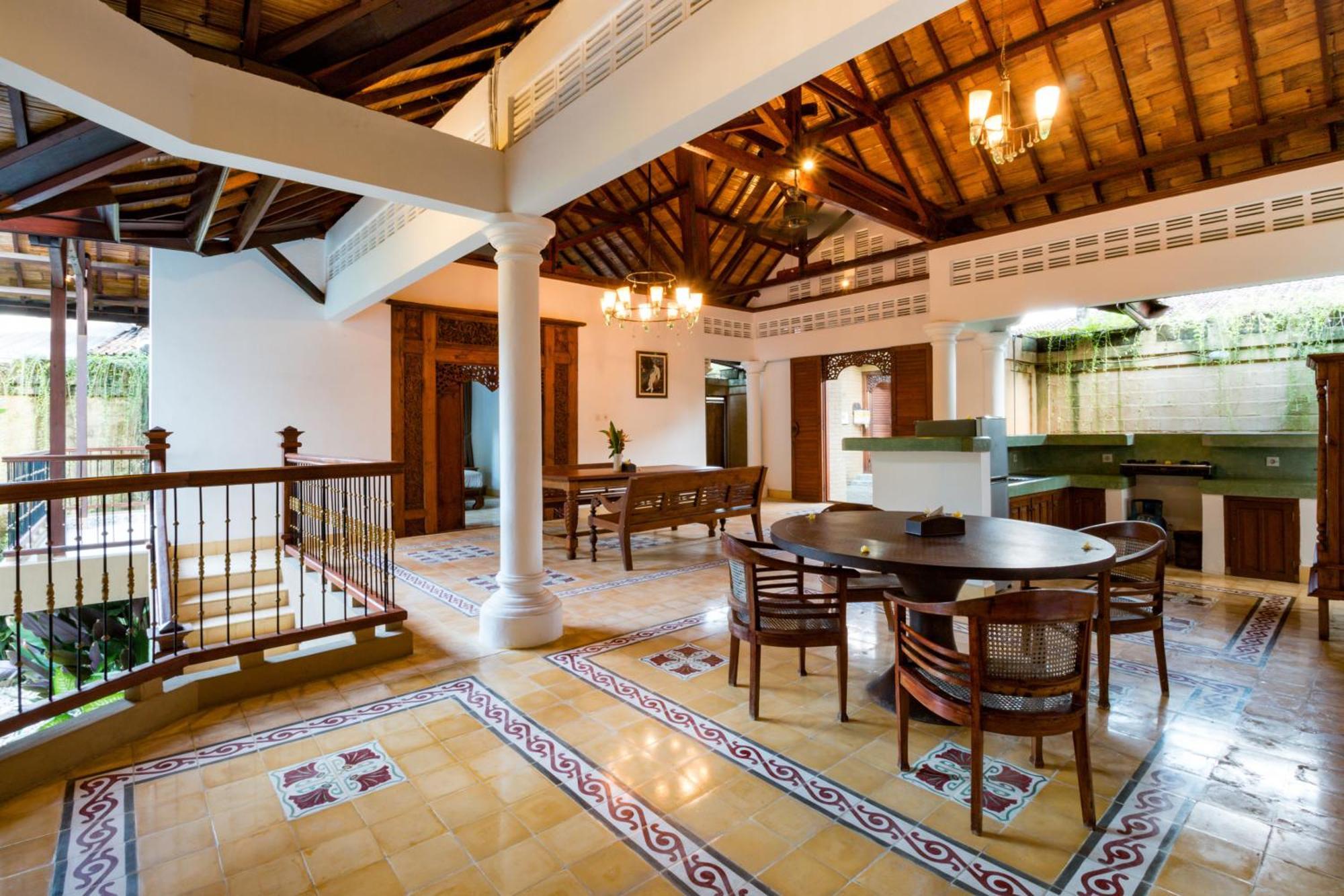 Bali Royal Heritage Villa เซมินยัค ภายนอก รูปภาพ