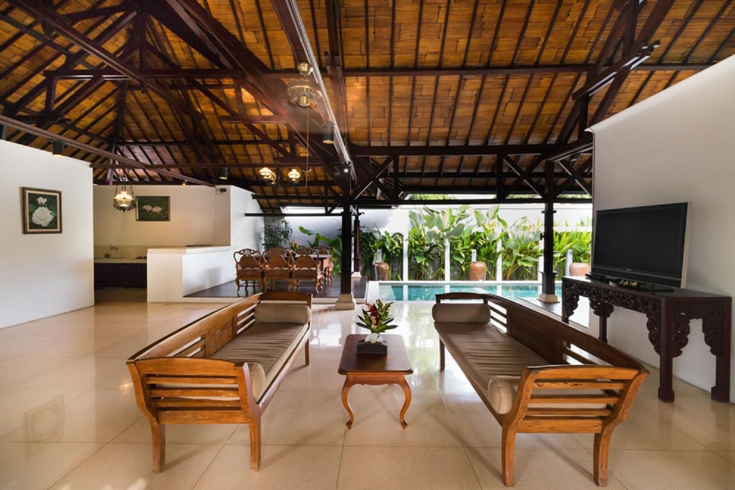 Bali Royal Heritage Villa เซมินยัค ภายนอก รูปภาพ
