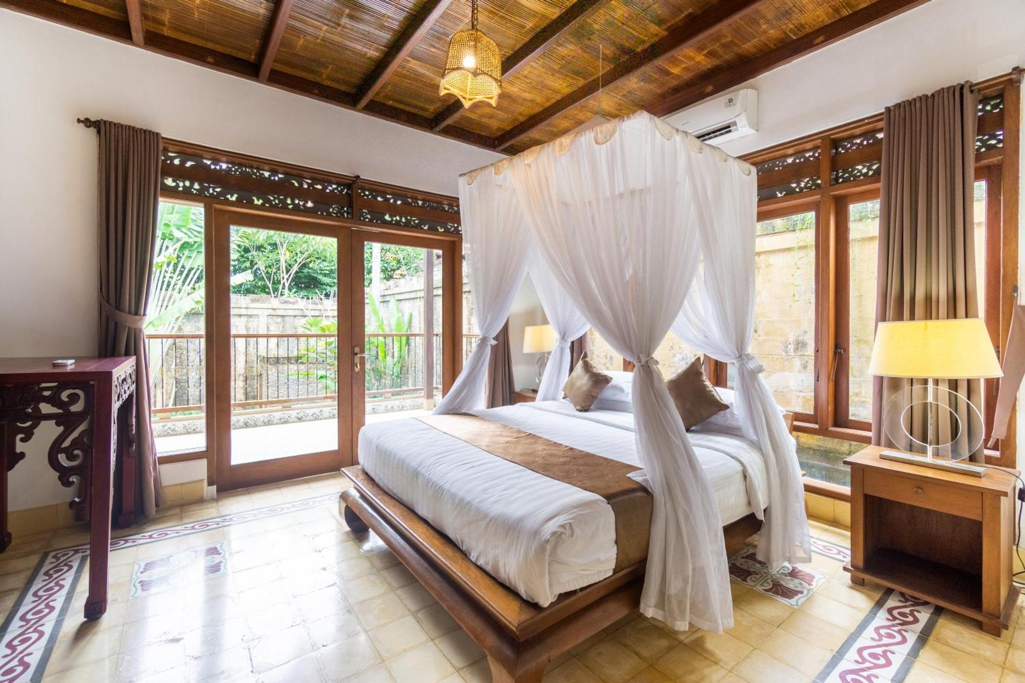 Bali Royal Heritage Villa เซมินยัค ภายนอก รูปภาพ